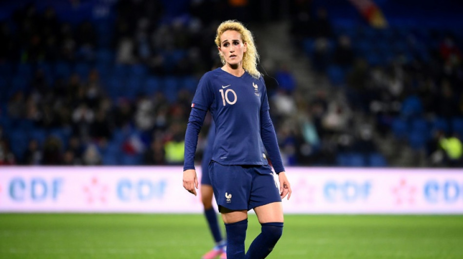 Bleues: Hamraoui reste &agrave; quai, &agrave; trois mois de l'Euro