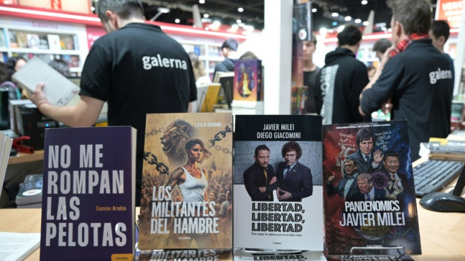 Fenômeno Milei domina Feira do Livro de Buenos Aires