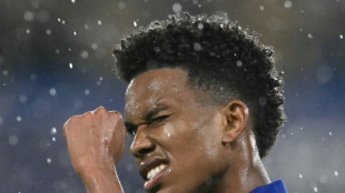 Chelsea teenagers shine in rout of 10-man Ajax