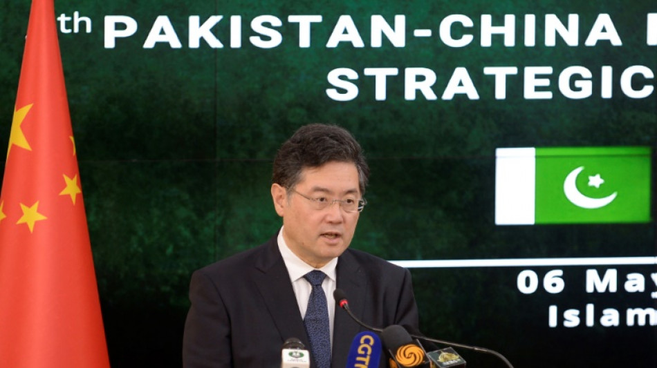 'Estabilizar rela&ccedil;&otilde;es' com EUA &eacute; 'prioridade m&aacute;xima', diz chanceler chin&ecirc;s