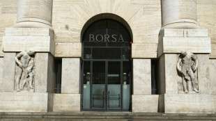 Borsa: Milano peggiora ancora, Ftse Mib -2%