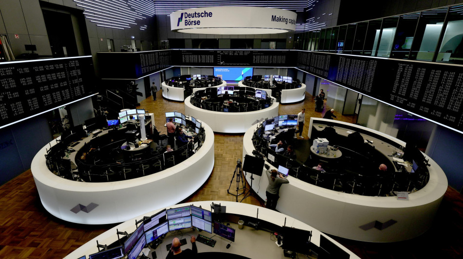 Borsa: Europa in calo, tiene Londra sulla parit&agrave;
