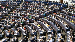EU lawmakers vote to bolster protections for journalists