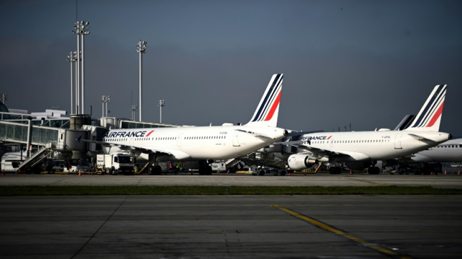 Un azafato de Air France gana una batalla legal de 10 años por sus trenzas afro