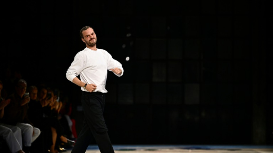 Matthieu Blazy &eacute; nomeado diretor art&iacute;stico da Chanel