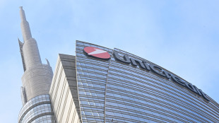 Unicredit sale dell'1,5% con quota in Commerzbank e Tar