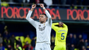 Espagne: sauv&eacute; par un grand Mbapp&eacute;, le Real Madrid reprend la main en Liga